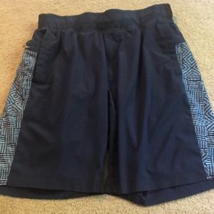 Good used condition. Men’s Lululemon shorts.